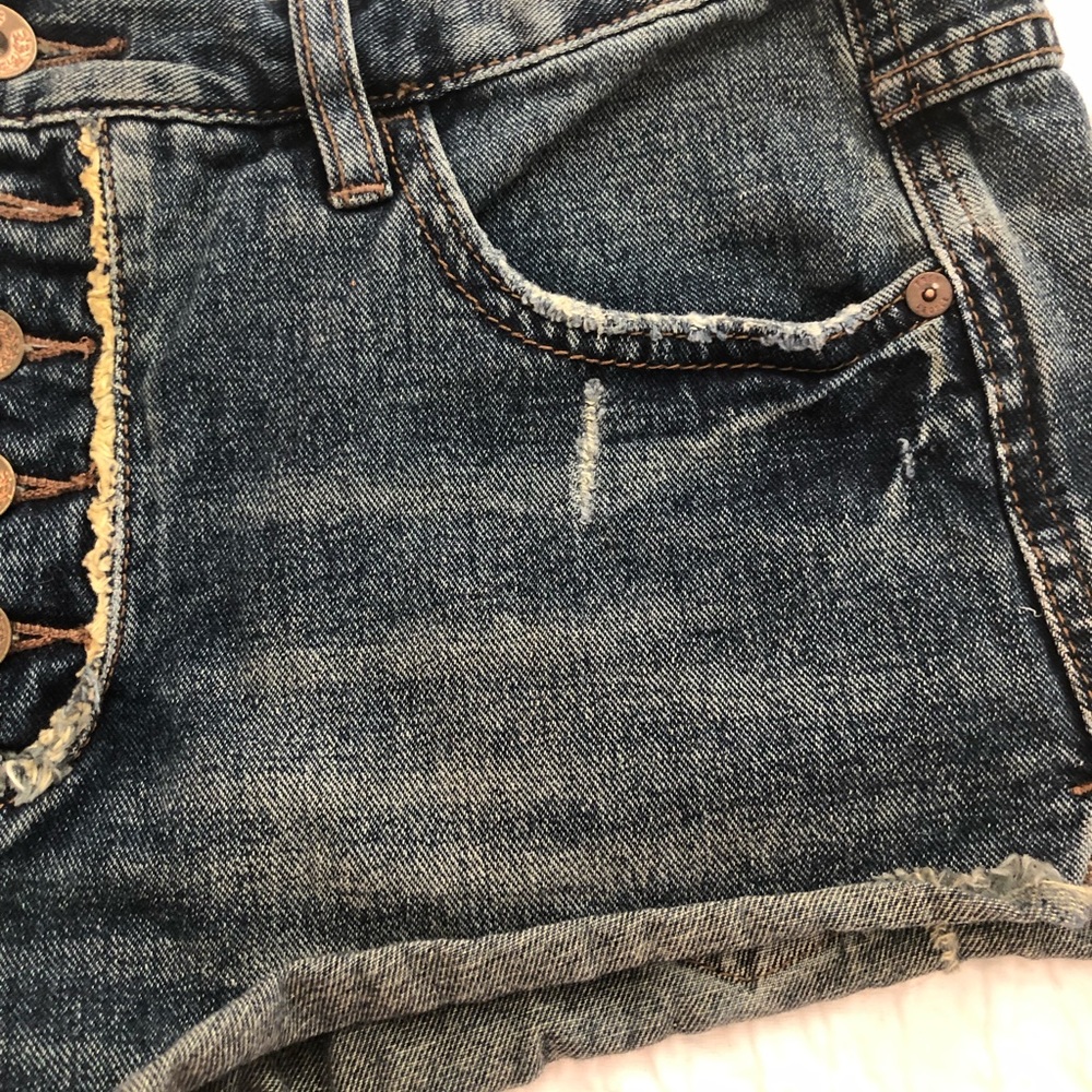 Free People Distressed Jean Shorts - Picture 3 of 8